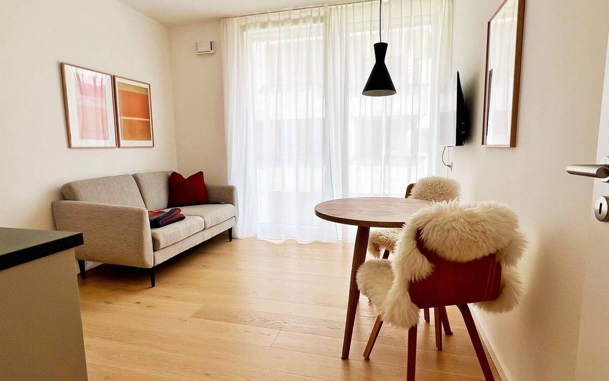 Wohnen auf Zeit in Heilbronn: Auf der Suche nach einer möblierten Wohnung? – 74076 Heilbronn – Bild 1 von 9