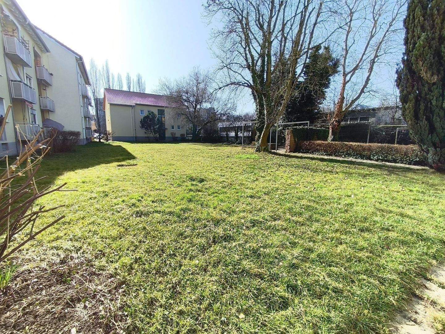 Gut geschnittenes Apartement mit Garage in Heilbronn *frei* – Heilbronn – Bild 1 von 9