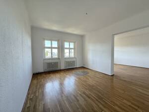 Gut vermietete 3-Zimmer-Wohnung im Henselmannbau, unweit dem Strausberger Platz ***Lift***Wannenbad*** – 10243 Berlin – Vorschaubild 2