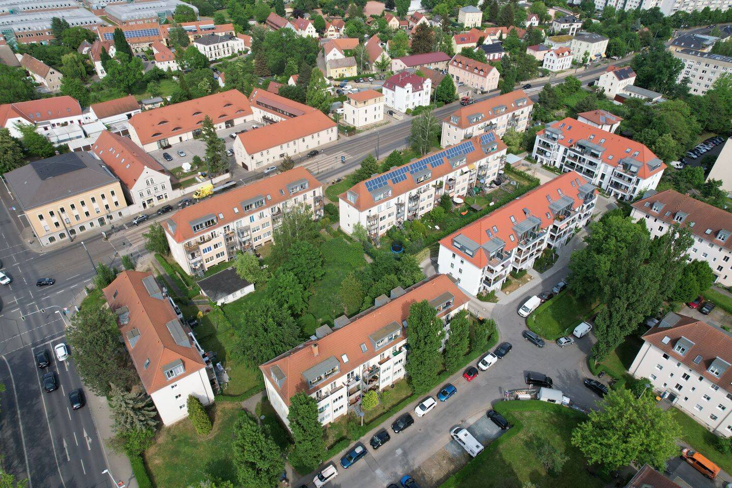 Gemütliche 2-Zimmer-Wohnung mit Gartenanteil – Dresden – Vorschaubild 2