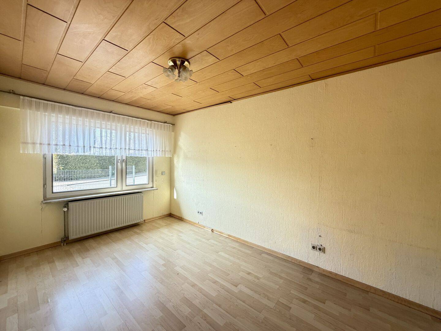 Ankommen, wohlfühlen, zuhause sein - Einfamilienhaus mit herrlichem Garten und viel Platz für die Familie – Birkenfeld – Vorschaubild 9