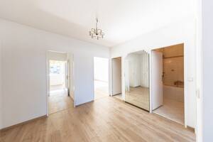 Architektur mit Kultstatus - 3-Zimmer-Wohnung in Berlins berühmter "Schlange" – 14197 Berlin – Vorschaubild 2