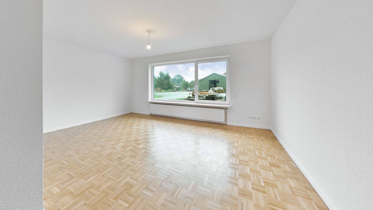 Modernisiertes Haus mit gr. Wintergarten – Kiel – Vorschaubild 9
