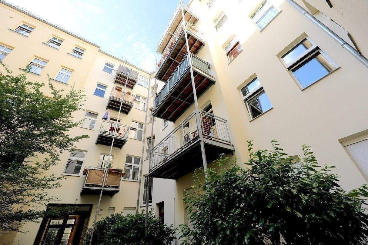 NÄHE VOLKSPARK FRIEDRICHSHAIN & HAUSBURGPARK - BEGEHRTER ALTBAUCHARAKTER - ZUR ZEIT VERMIETET – Berlin – Vorschaubild 8