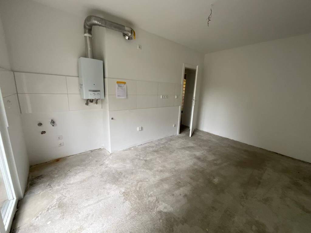 Schöne Wohnung mit Tageslichtbad – Duisburg – Vorschaubild 8