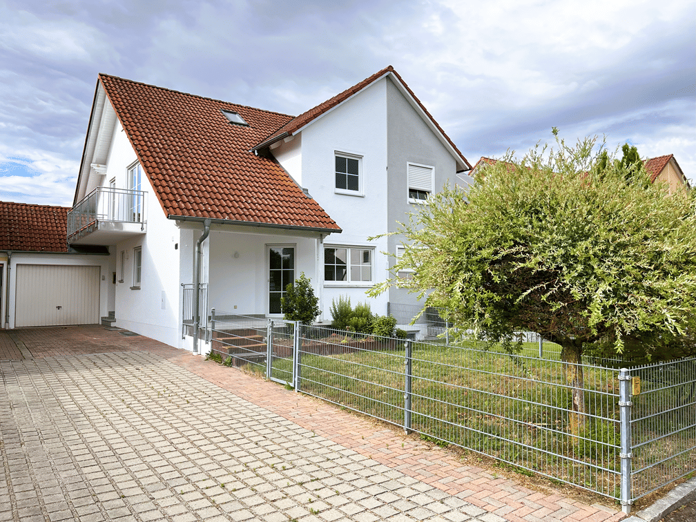 Frisch renovierte Doppelhaushälfte in Manching – Manching – Vorschaubild 3