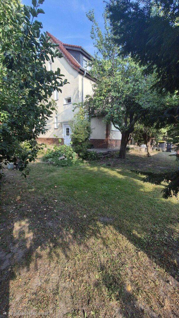 Einfamilienhaus mit Grundstück und Garage – Leipzig – Vorschaubild 3