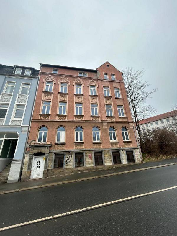 Objekt-Nr.: 3325 - großes unsaniertes Mehrfamilienhaus wartet auf Sanierung in Plauen (Preißelpöhl) – Plauen – Bild 1 von 9