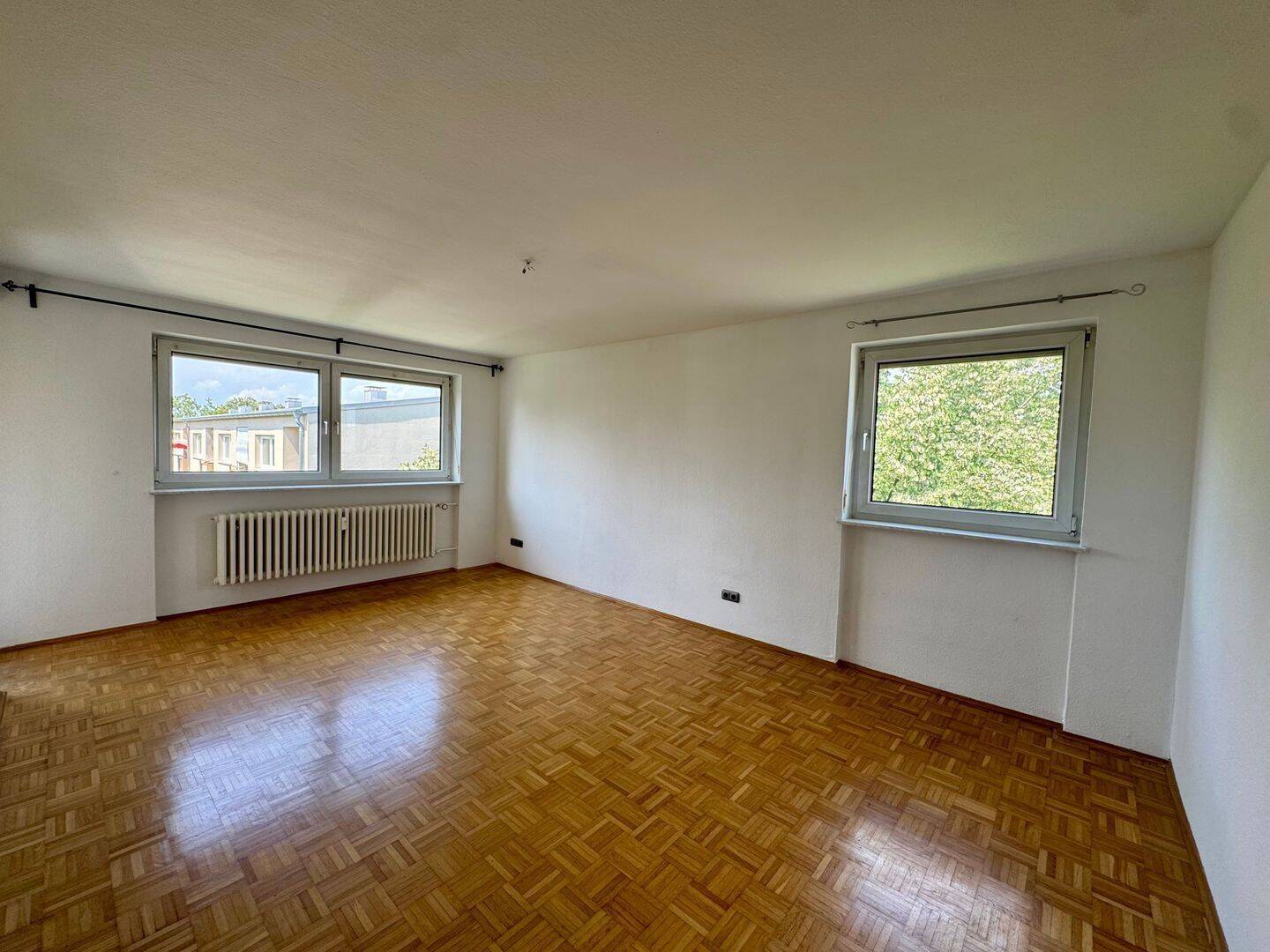 Attraktive 4-Zimmer-Wohnung mit Balkon im Regensburger Westen – provisionsfrei von privat – Regensburg – Vorschaubild 3
