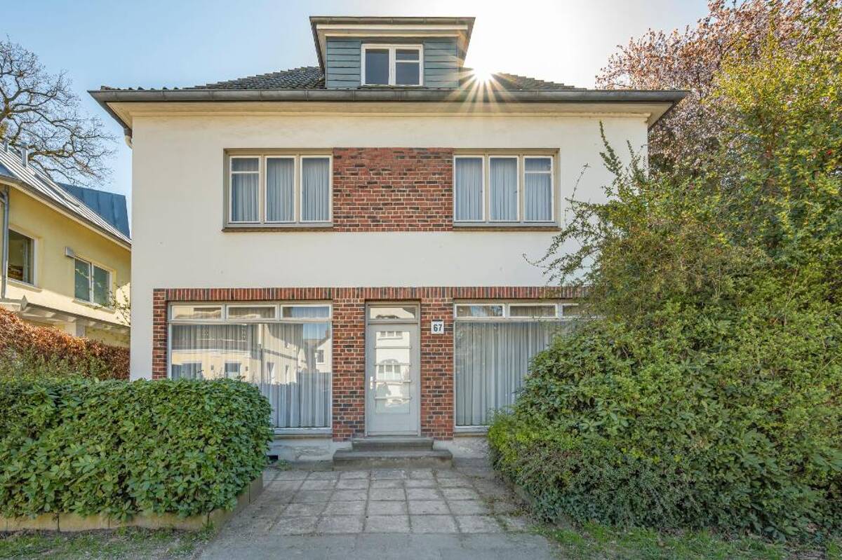 Einfamilienhaus (Kaffeemühle) in Nienstedten – 22609 Hamburg – Bild 1 von 9