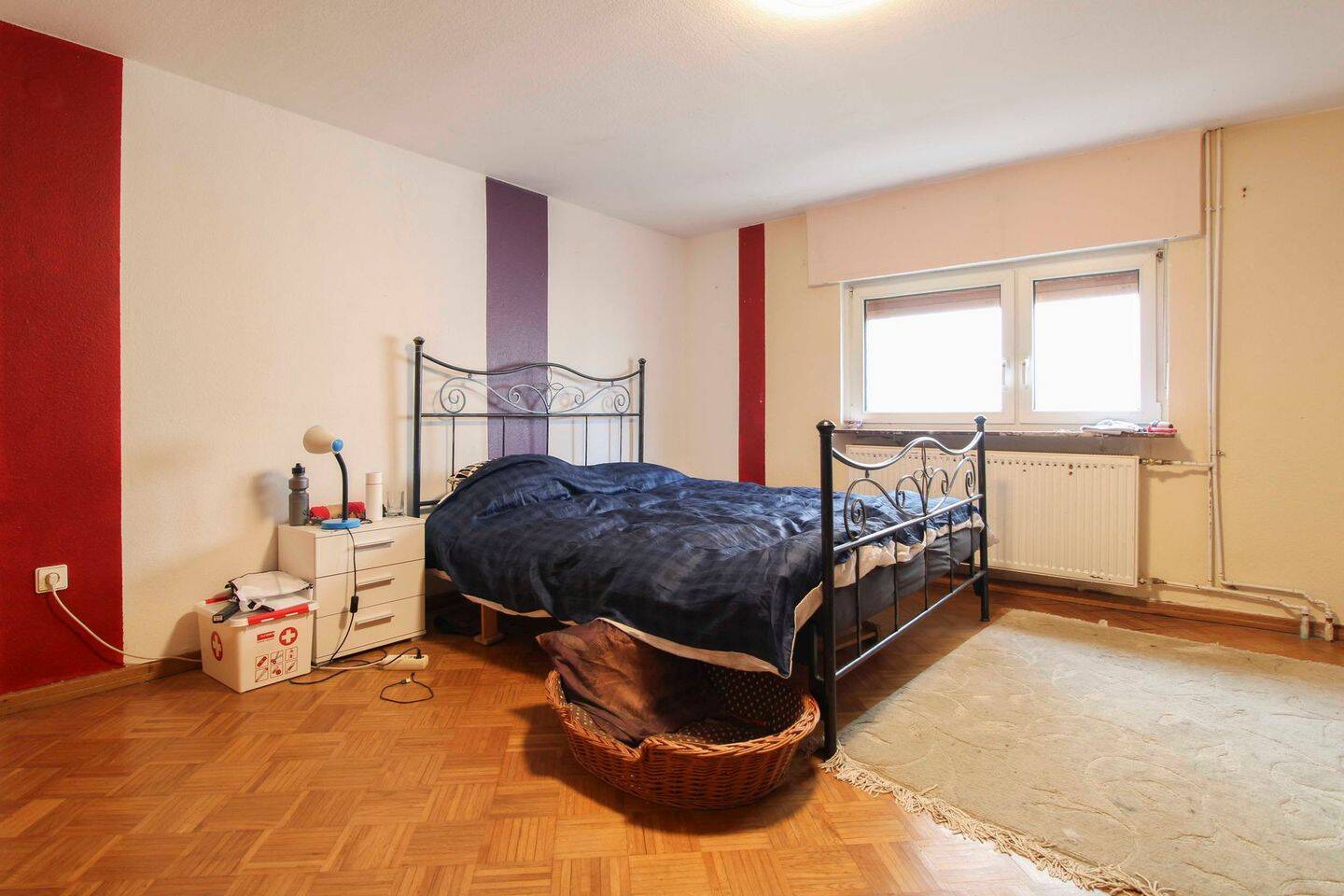 Gestalten Sie ihr neues Zuhause: Renovierungsbedürftiges Einfamilienhaus inkl. Halle in Villingen – Hungen – Vorschaubild 4