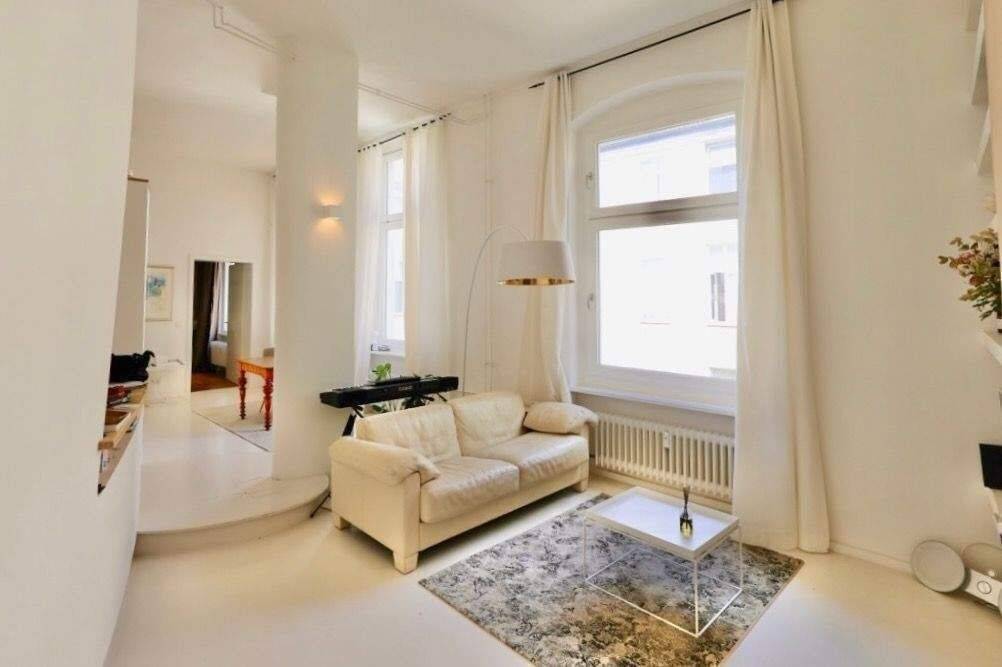 BESTLAGE NÄHE KU´DAMM & LUDWIGKIRCHPLATZ - MODERN MIT ALTBAUCHARME - HELL & RUHIG – Berlin – Vorschaubild 2