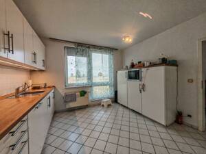 Maisonettewohnung 4 Zimmer Balkon Aufzug und Stellplatz – 39126 Magdeburg – Vorschaubild 9