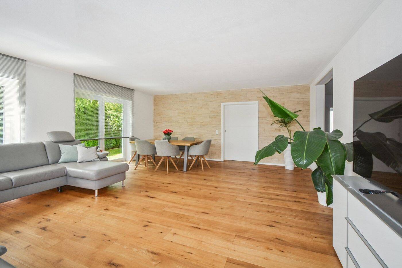 Architektur trifft Lebensqualität - Individuelles Designerhaus in begehrter Lage von Baunatal – Baunatal – Vorschaubild 7