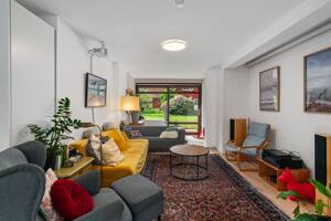 Bremen - Kirchhuchting | Charmantes Zuhause mit Einliegerwohnung, großem Garten und Privatsphäre – 28259 Bremen – Vorschaubild 7