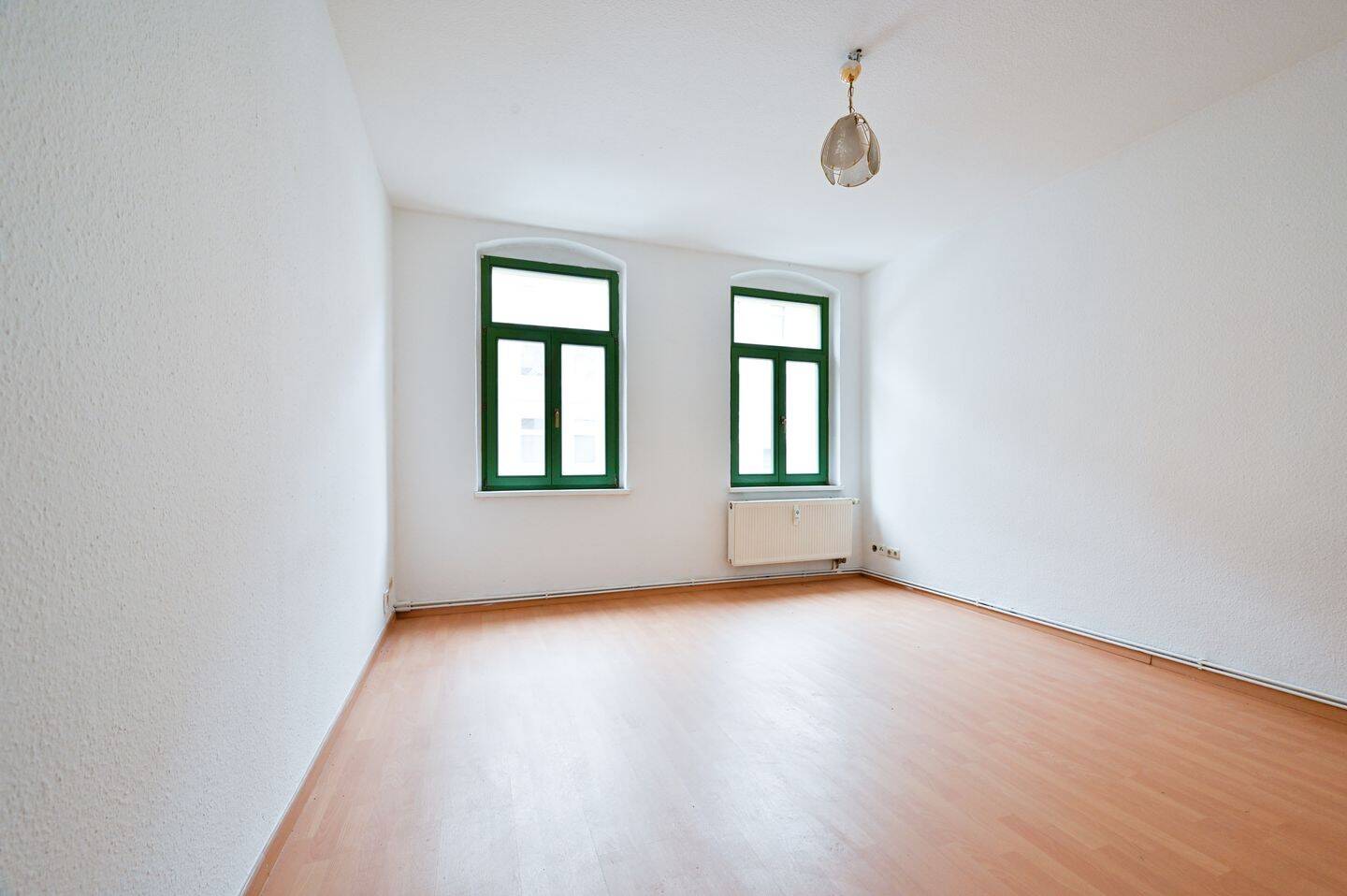 2-Raum-Wohnung im Erdgeschoss auf Wunsch mit Einbauküche in Chemnitz-Gablenz zu vermieten – Chemnitz – Vorschaubild 4