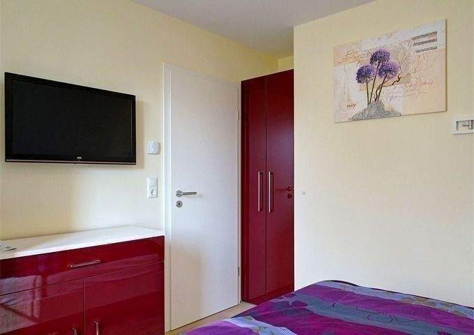 Günstiger geht nicht vier Schlafzimmer Sauna großes Grundstück eingezäunt Glowe Insel Rügen – Glowe – Vorschaubild 8