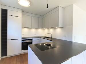 Einziehen und wohlfühlen! Hochwertige 4-Zimmer-Wohnung mit viel Sonne! – 22143 Hamburg – Vorschaubild 6