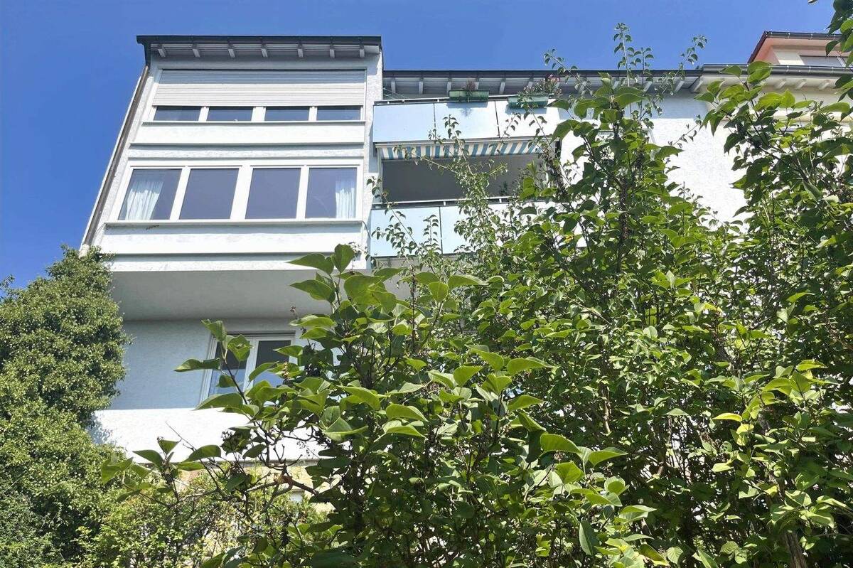 Kapitalanlage in herrlicher Aussichtslage - eine Wohnung wird frei! – 70192 Stuttgart – Bild 1 von 9