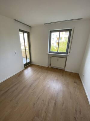 2-Zimmer-Wohnung mit Balkon & Garage in Hollerstaude zu verkaufen – 85049 Ingolstadt – Vorschaubild 6