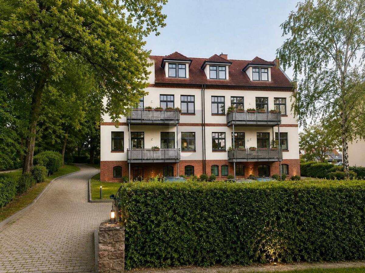 ALTBAUCHARME TRIFFT MODERNEN WOHNKOMFORT – 18209 Bad Doberan – Bild 1 von 5