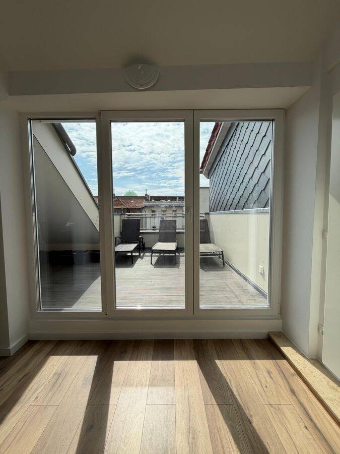 5 Zimmer Penthouse Wohnung Hannover Mitte Aufzug Terrasse EBK