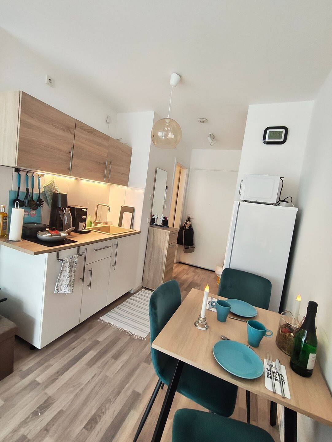Möbliertes Appartement mit Dachterrasse in Innenstadtlage – Hamm – Vorschaubild 9