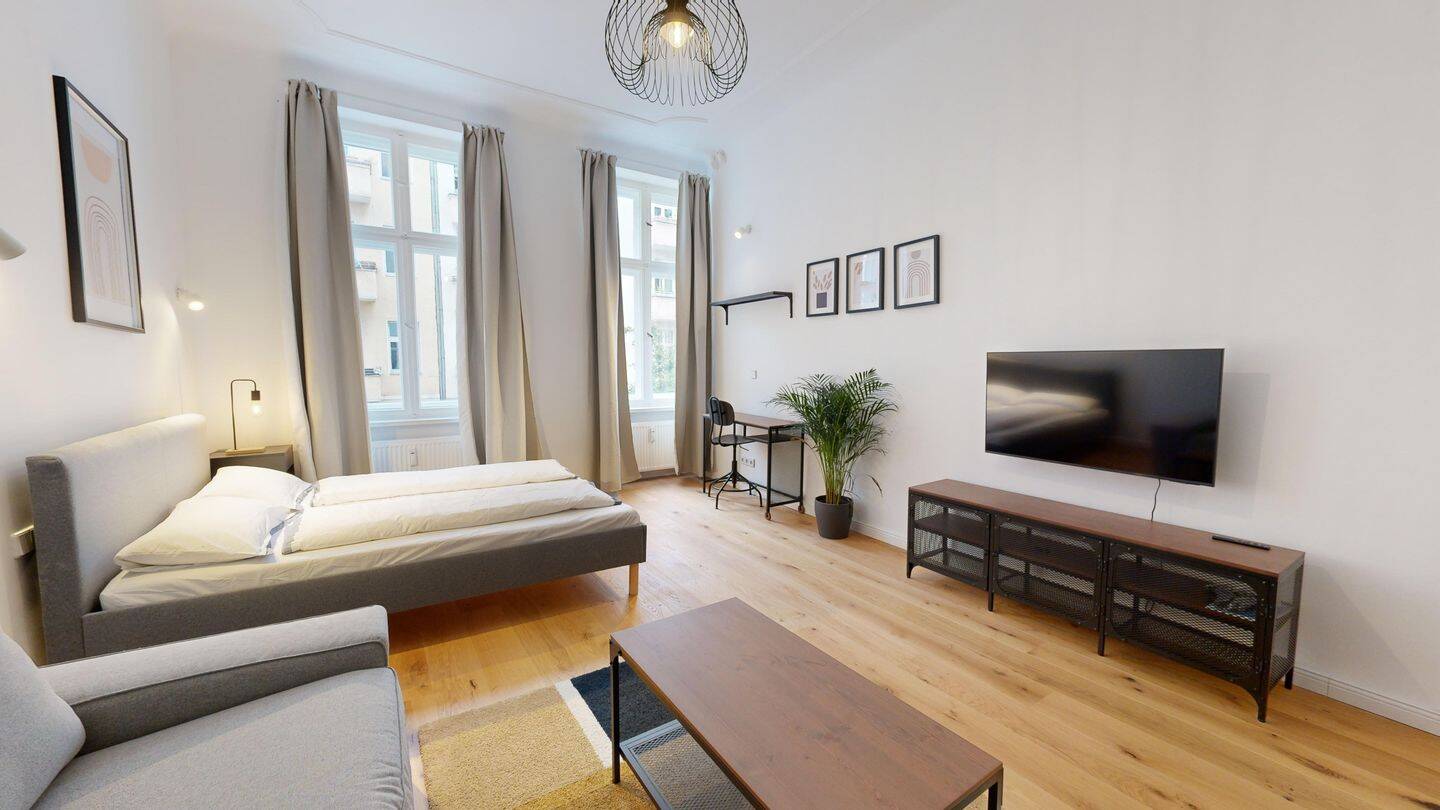 Altbaucharme trifft Moderne: 3-Zimmer-Wohnung mit Loggia im Herzen des Brüsseler Kiez – Berlin – Vorschaubild 4