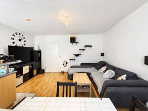 Fürth ~ Helle 2-Zi-Wohnung mit Balkon ~ TG Duplex-Parker ~ Aufzug ~ Kellerabteil uvm. ~ vermietet – 90763 Fürth – Vorschaubild 8