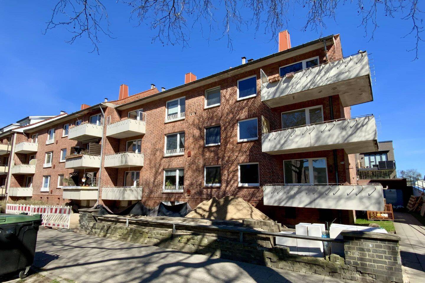 Freie ETW in St. Jürgen, Erstbezug nach Komplettsanierung, Eigennutzung oder Kapitalanlage – Lübeck – Vorschaubild 2
