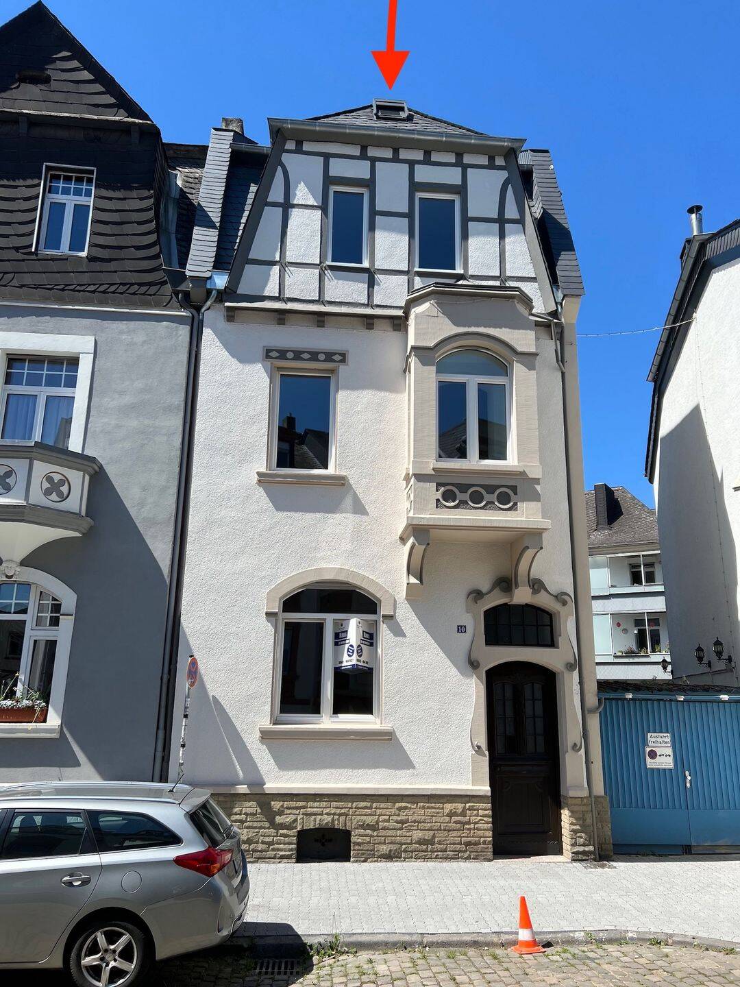 Seltene Kaufgelegenheit! Umfassend modernisierte Jugendstil-Villa mit 5 Apartments in TRIER SÜD – Trier – Bild 1 von 9