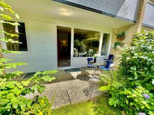 Vollmöbliert - Teilsanierte Terrassenwohnung an parkähnlichem Garten – 22559 Hamburg – Vorschaubild 5