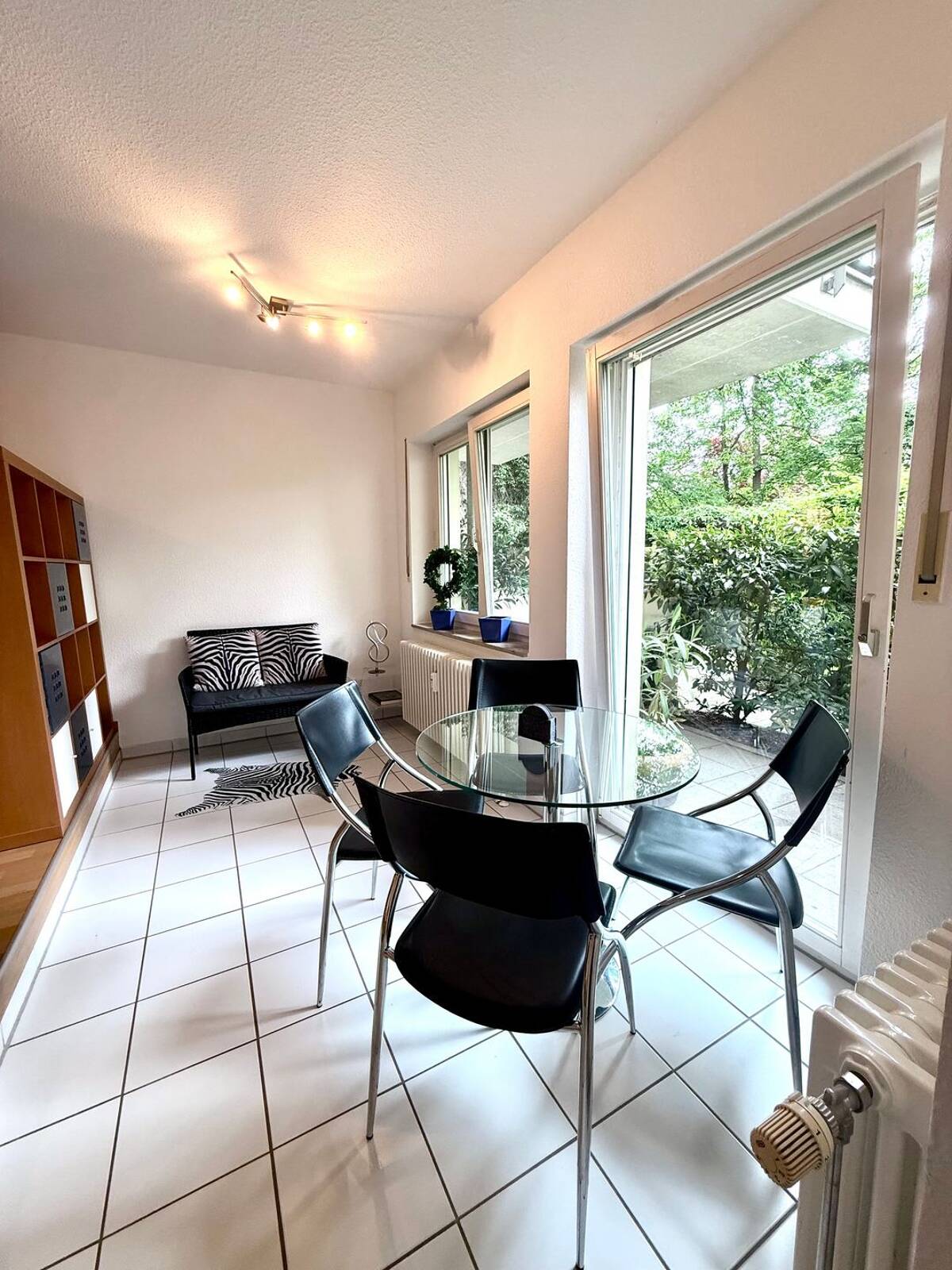 Eine Rarität in Berlin-Mitte: 26 m² Privat-Terrasse direkt am Park – 10115 Berlin – Bild 1 von 9