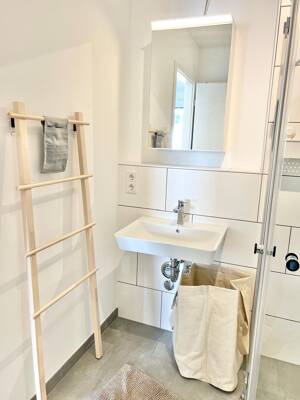 Hermann Immobilien: Möblierte Singlewohnung in bester City-Lage! – 60326 Frankfurt am Main – Vorschaubild 7