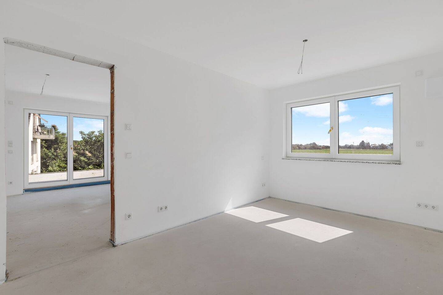 Kurzfristig verfügbar - IN-Süd - 2-ZKB-Wohnung (1. OG) mit XXL-Dachterrasse (27,42m²), ruhige Lage! – Ingolstadt – Vorschaubild 5
