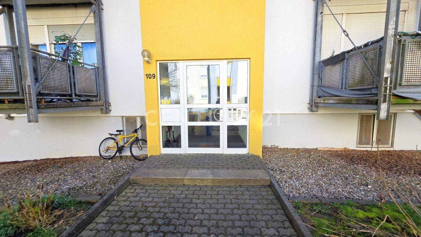 Traumhafte 2ZKB Maisonette - Wohnung mit Balkon in ruhiger Lage von Saarbrücken - Malstatt – Saarbrücken – Vorschaubild 3