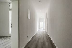 3,5 Zimmer - vollständig saniert - Erstbezug - Einkaufszentrum - WG – 45128 Essen – Vorschaubild 2