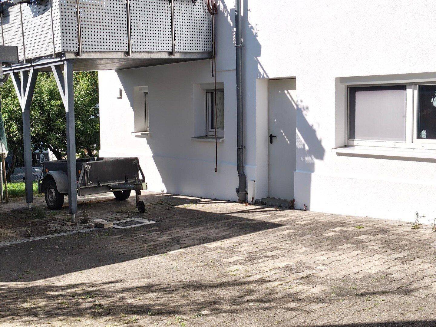 Kernsaniert & Provisionsfrei: Haus-im-Haus mit XL-Privatgarten, Carport und Stellplätzen – Reutlingen – Vorschaubild 6
