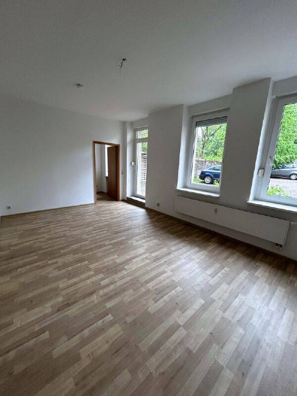 RESERVIERT! Renovierte 3-Raum-Wohnung mit Terrasse in Magdeburg Sudenburg