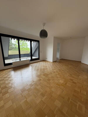 geräumige 3-Zimmer Dachgeschosswohnung in Rheinnähe – 53117 Bonn – Vorschaubild 9
