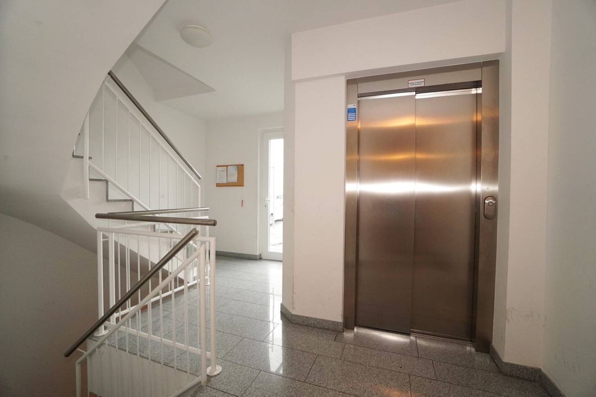 Etagenwohnung in 33104 Paderborn / Schloß Neuhaus mit 46,85 m² kaufen
