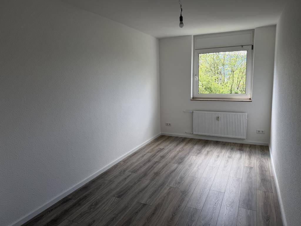 Nicht lange zögern anfragen! / Dont think twice reach out today! – Hagen – Vorschaubild 6