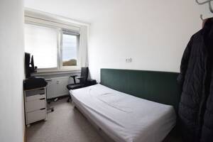 AIGNER - Vermiete 2,5-Zimmer-Wohnung mit geräumigen West-Balkon am Hachinger Bach – 81735 München – Vorschaubild 4