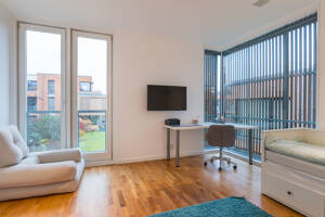 Exklusives Stadthaus mit Garten und 2 TG-Stellplätzen im beliebten Klein Borstel – 22337 Hamburg – Vorschaubild 9