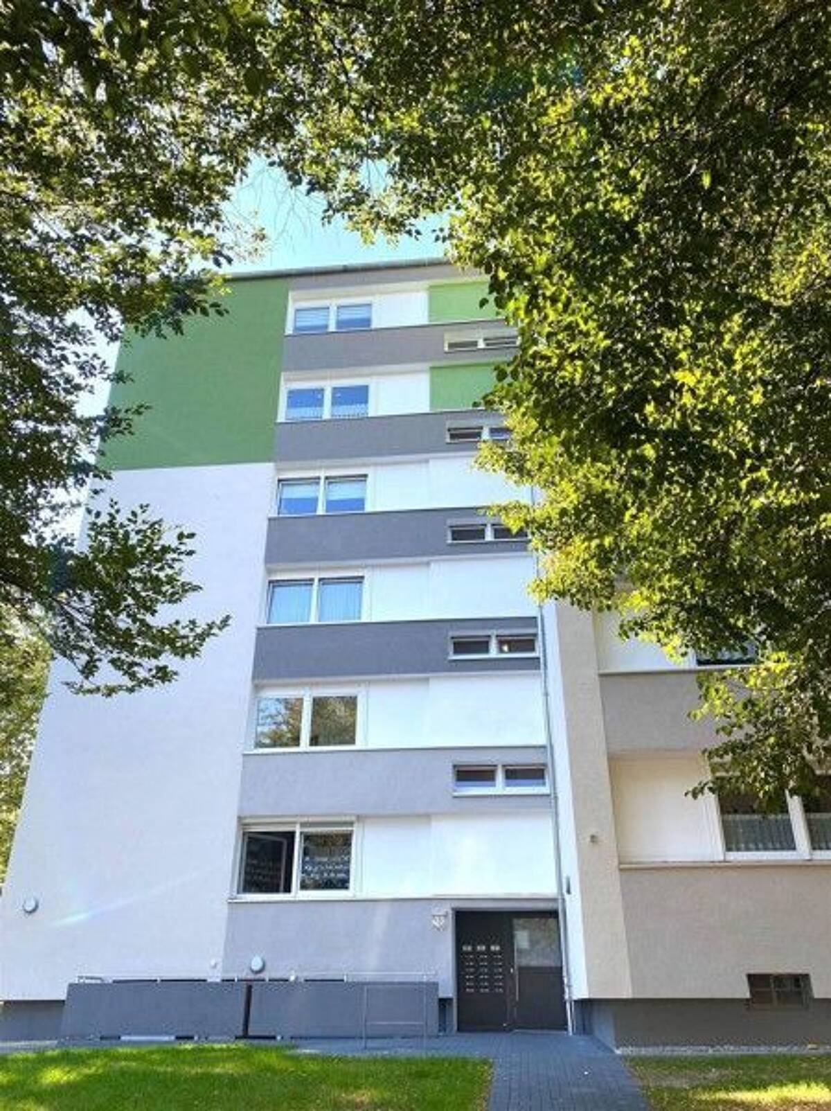 Ihr Zuhause: Bezugsfertige 3-Zimmer Wohnung – 44379 Dortmund – Bild 1 von 8