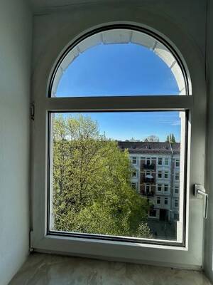 Freie 2-Zimmer-Dachgeschoss-Altbau-Wohnung, Eilbek, Nähe S-Bahn – 22089 Hamburg – Vorschaubild 2