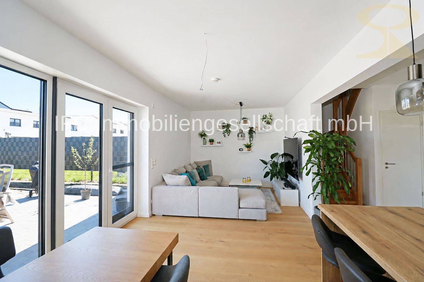 Energieeffiziente Neubau-DHH mit Carport und Stellplatz zur Miete in Dessau-Kochstedt - Verfügbarkeit: 2 von 6 – Dessau-Roßlau – Vorschaubild 8
