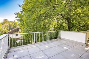 Toplage am Isarhochufer: Lichterfüllte, renovierte 2-Zimmer-Wohnung mit Dachterrasse – 81545 München – Vorschaubild 7