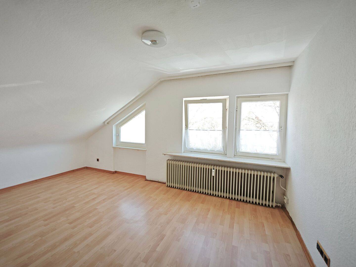 2-ZKB-Eigentumswohnung mit wohnmäßigem Raum im Souterrain in Kassel-Kirchditmold – Kassel – Vorschaubild 5
