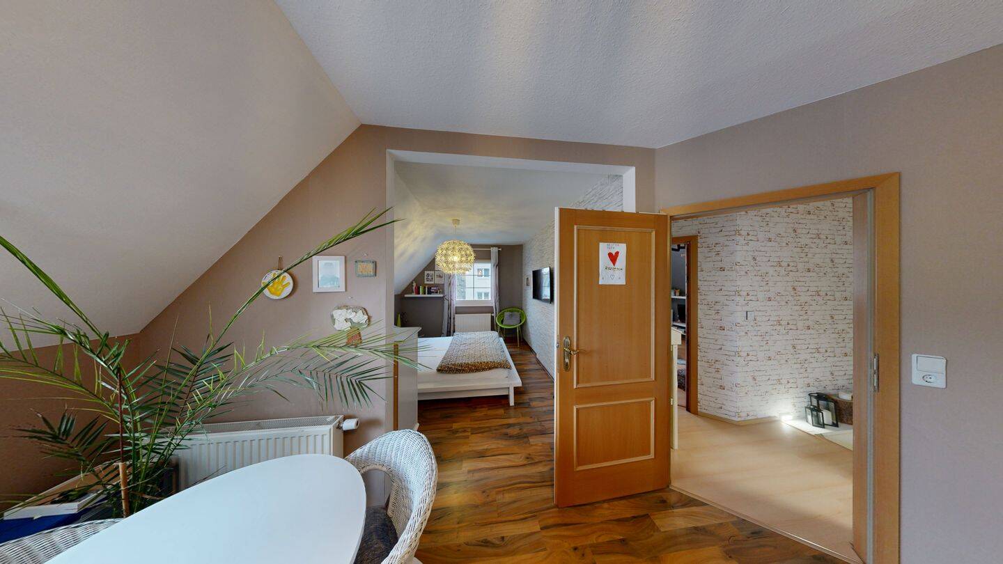 Sommer, Garten, Zuhause - 5-Zimmer-Doppelhaushälfte in Rosenthal – Berlin – Vorschaubild 7